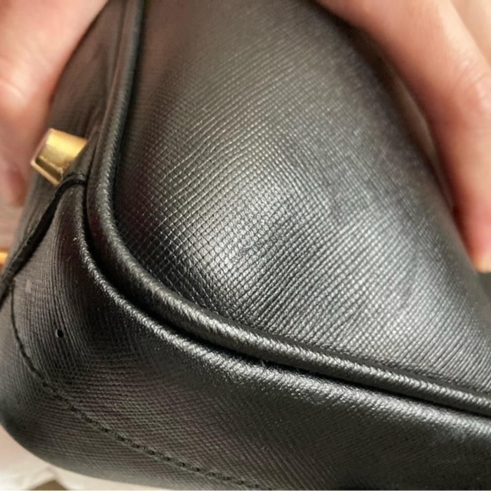 Prada guaranteed authentic small lux black saffiano leather bag - Picture 7 of 11
